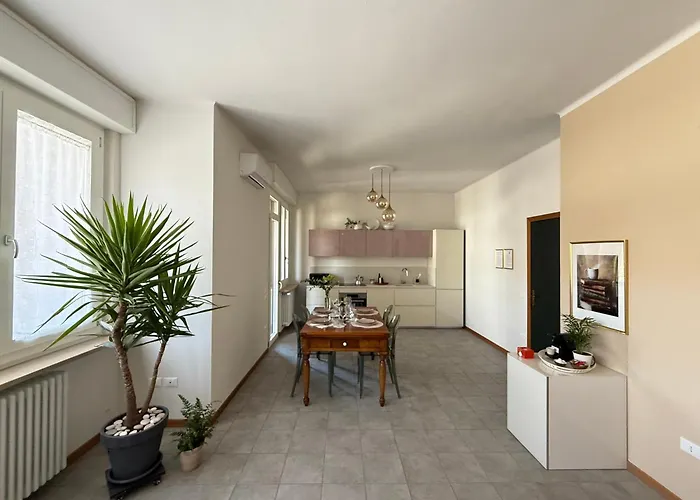 Будинок відпочинку Casa Yaya Terrace & Design - Centro Mare