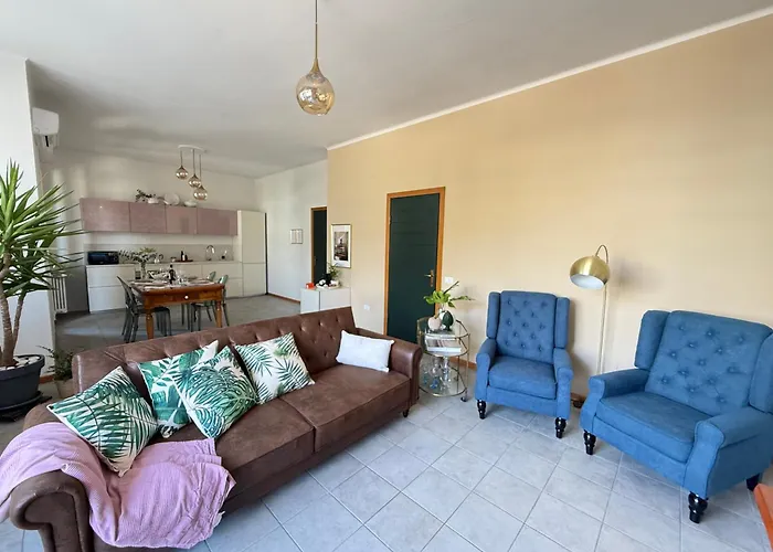 Будинок відпочинку Casa Yaya Terrace & Design - Centro Mare